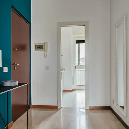 Beautiful And Stylish With A City View Apartament
