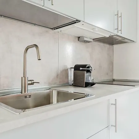 Apartament Beautiful And Stylish With A City View